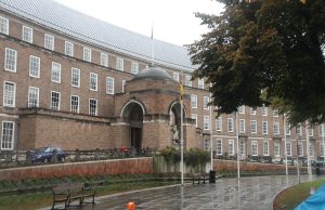 Bristol City Council are “likely” to declare bankruptcy, expert says Bristol City Council hall